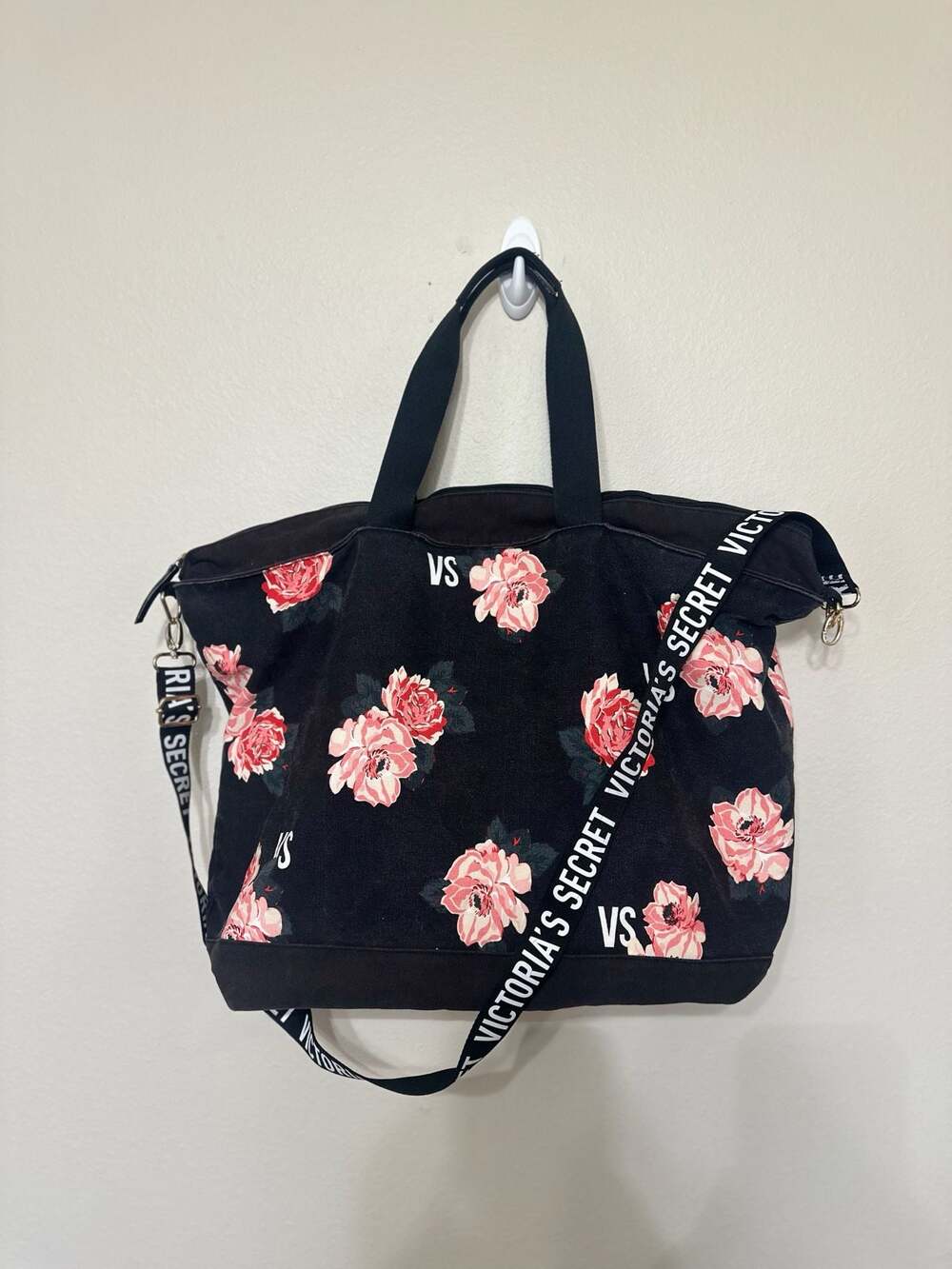 Victoria's Secret Limited Edition Floral Print Weekender Tote
